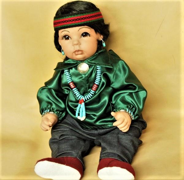 Collectable indian dolls top