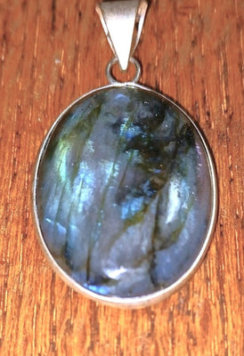 Labordorite Pendant