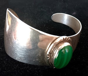 Oval Malachite Cuff