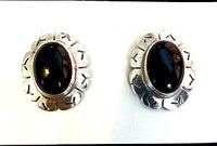 19x19"mm Oval Onyx Stud Earring