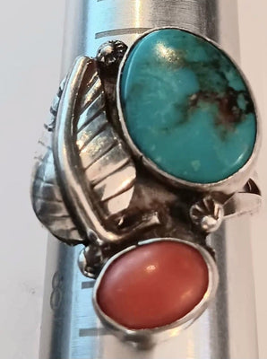 7.5-SS Vintage Turquoise, Coral, Small Leaf Ring