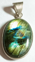 24x38"mm SS Oval Labradorite Pendant