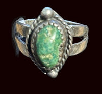 Vintage Turquoise Ring Sz4.75