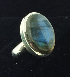 SS Labradorite Oval Gemstone Ring, Size 6.5